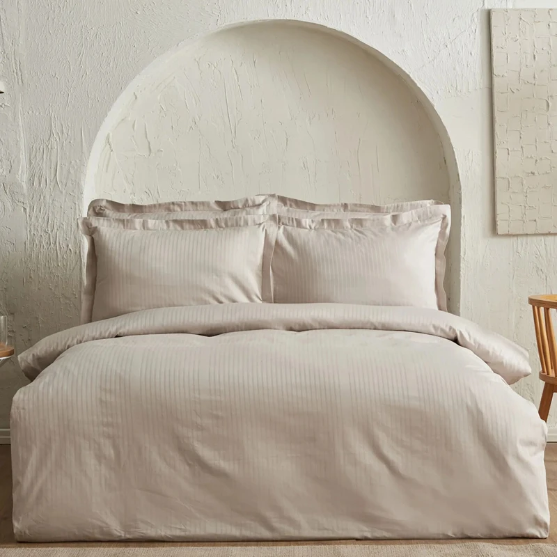 سرویس روتختی 2 نفر 4 تکه کاراجا هوم مدل Uniq