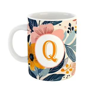 ماگ پادآفرین مدل گل طرح حرف Q کد 37