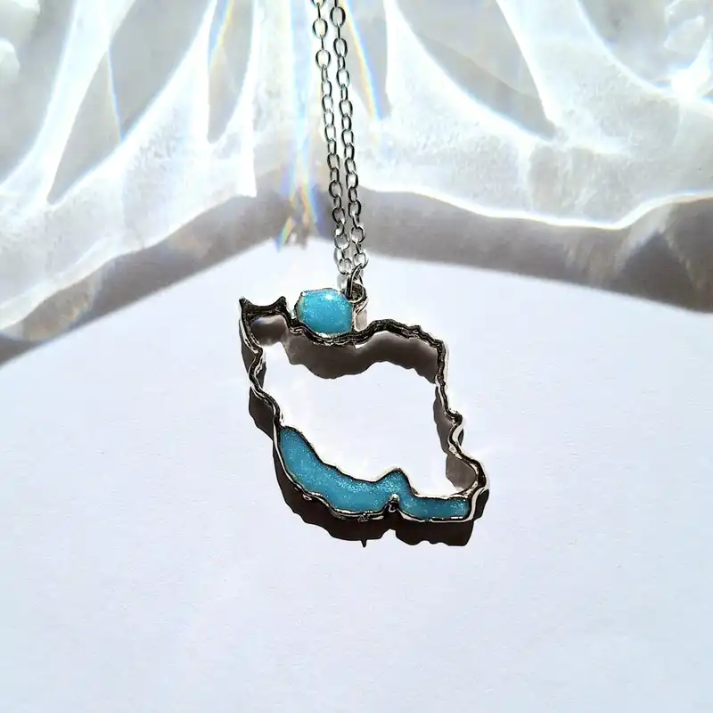 گردنبند زنانه مدل نقشه ایران