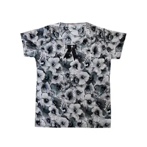 بلوز آستین کوتاه زنانه مدل نخی گل دار کد 140109