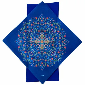 جانماز مدل کیفی مخمل طرح خاتون کد 100