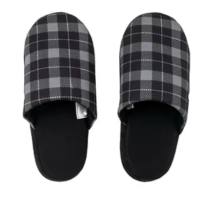 دمپایی حوله ای مردانه ال سی وایکیکی مدل استپ دار تنفسی