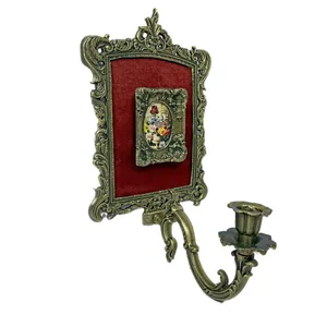 شمعدان مدل دیوارکوب آنتیک طرح برنزی کد 01