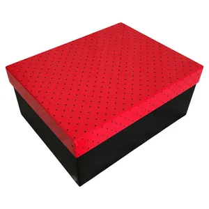 جعبه هدیه طرح خال خالی مدل 009