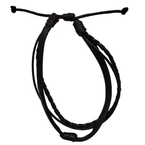 دستبند سیکس مدل چرم سه لاین