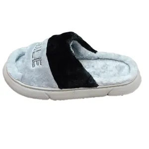 دمپایی حوله‌ای مدل پولیشی اسمایل