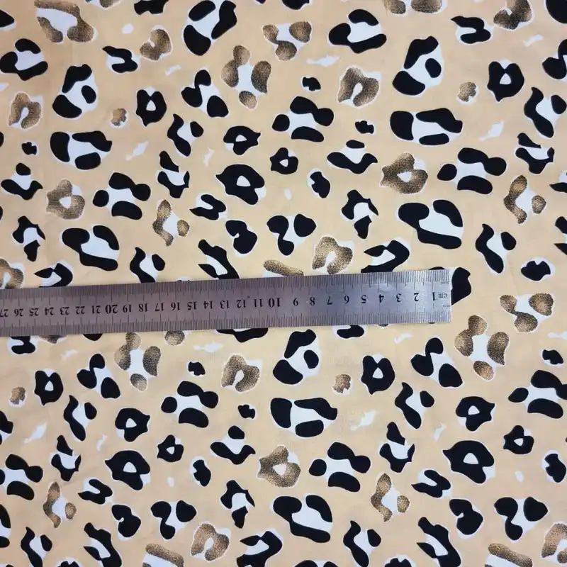 پارچه لباس مدل کودری نخی طرح پلنگی ها کد C