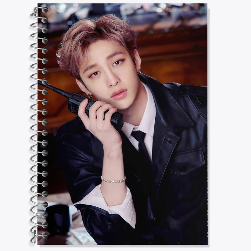 دفتر زبان 50 برگ خندالو مدل سه خط طرح بنگ چان گروه استری کیدز Stary Kids کد 16869