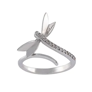 انگشتر نقره زنانه جواهری سون مدل 2357