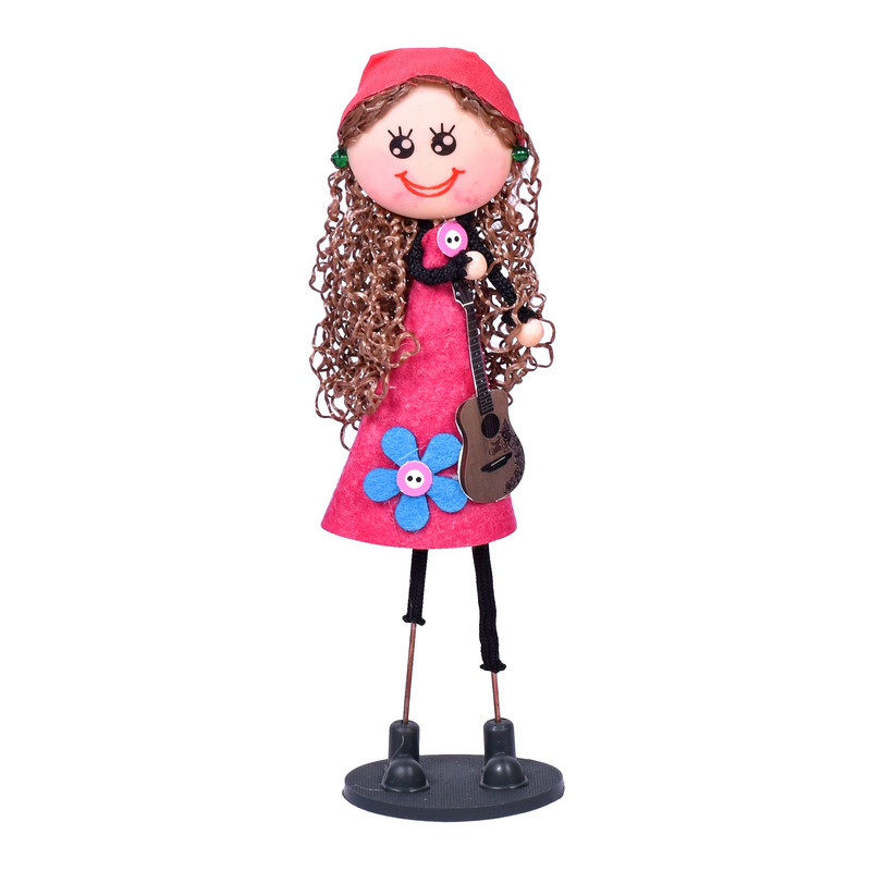 عروسک طرح هلن مدل گیتاریست کد 013 ارتفاع 25 سانتی متر
