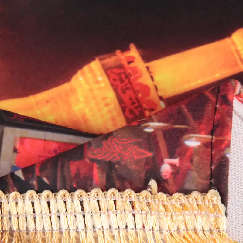 پرچم خدمتگزاران مدل کتیبه محرم طرح حرم امام حسین علیه السلام و بین الحرمین کد 40002942