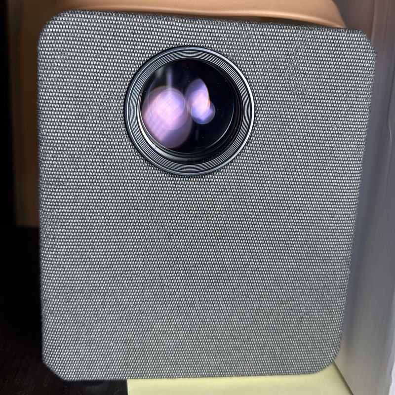 ویدئو پروژکتور مدل Germany android