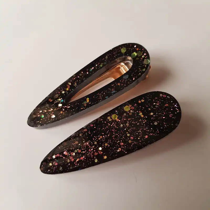 گیره مو زنانه مدل رزینی اکلیلی مجموعه 2 عددی