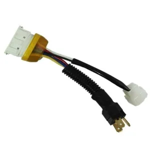 سوکت چراغ خودرو آروین روشن پیشرو کد 960021 مناسب برای پراید
