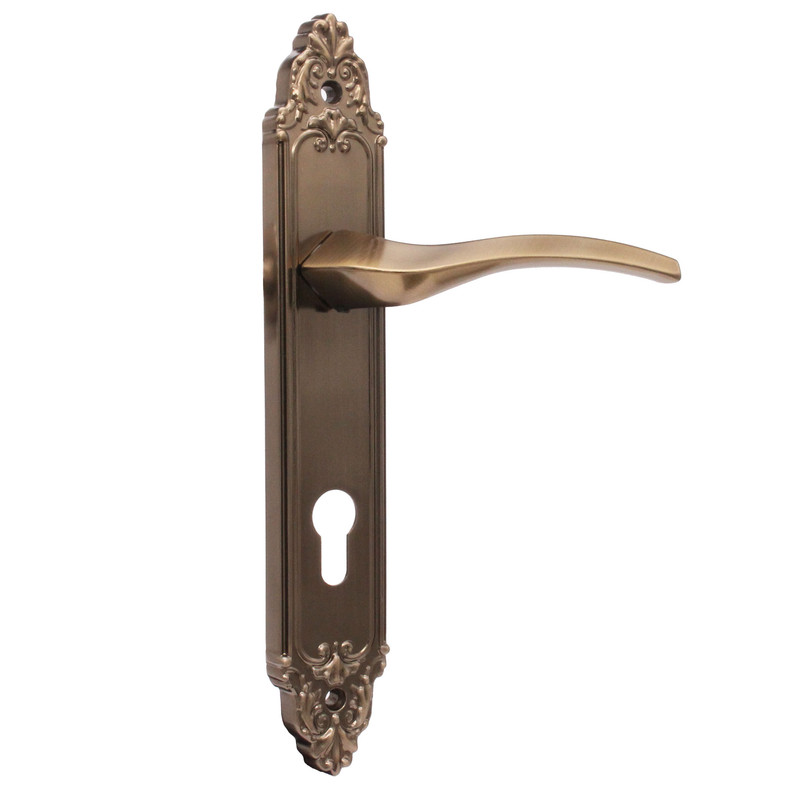 دستگیره در مدل کلاسیک مکعبی