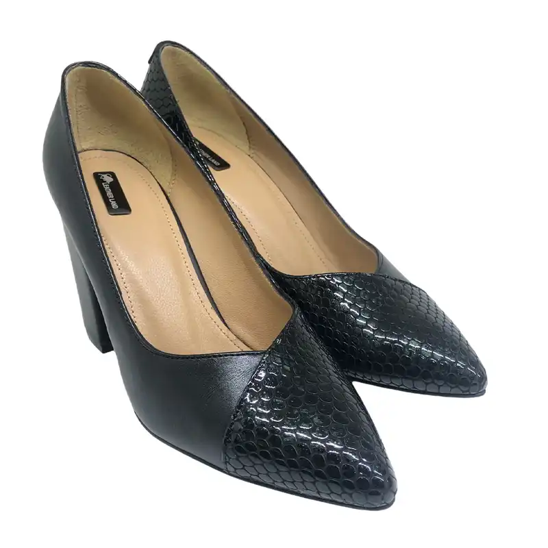 کفش زنانه سرزمین چرم کد 1701 رنگ مشکی