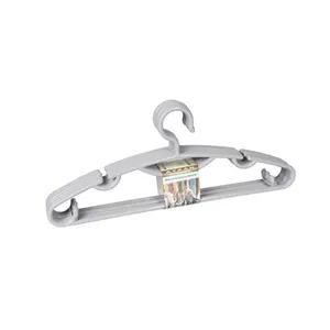 چوب لباسی مدل پاتریس مجموعه 6 عددی