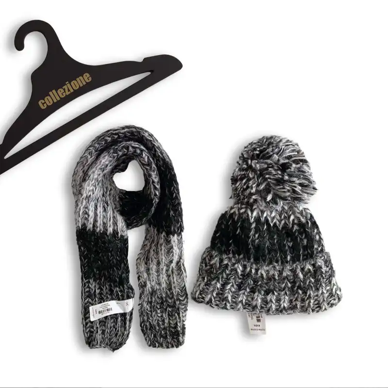 ست کلاه و شال گردن بافتنی بچگانه کولزیون مدل طیفی کد 622