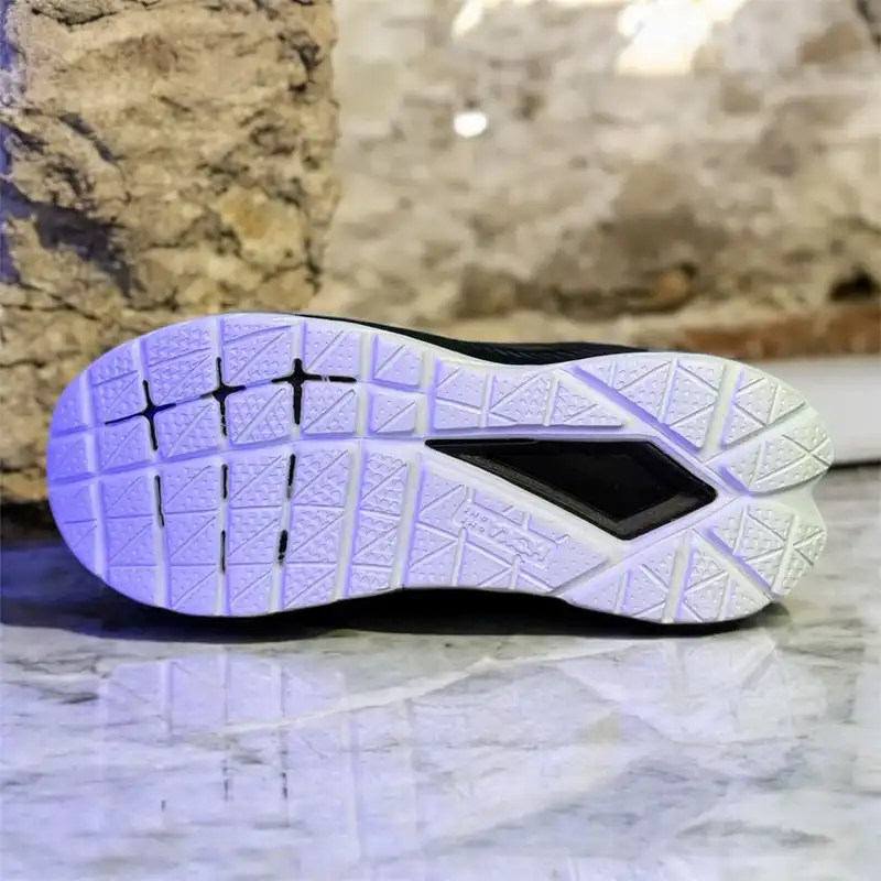 کفش پیاده روی هوکا مدل 1113528