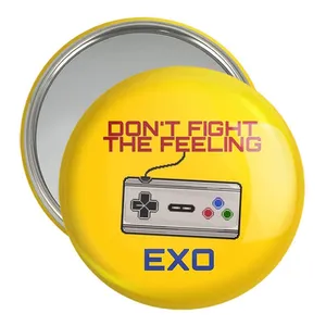 آینه جیبی خندالو مدل گروه اکسو EXO  کد 13661