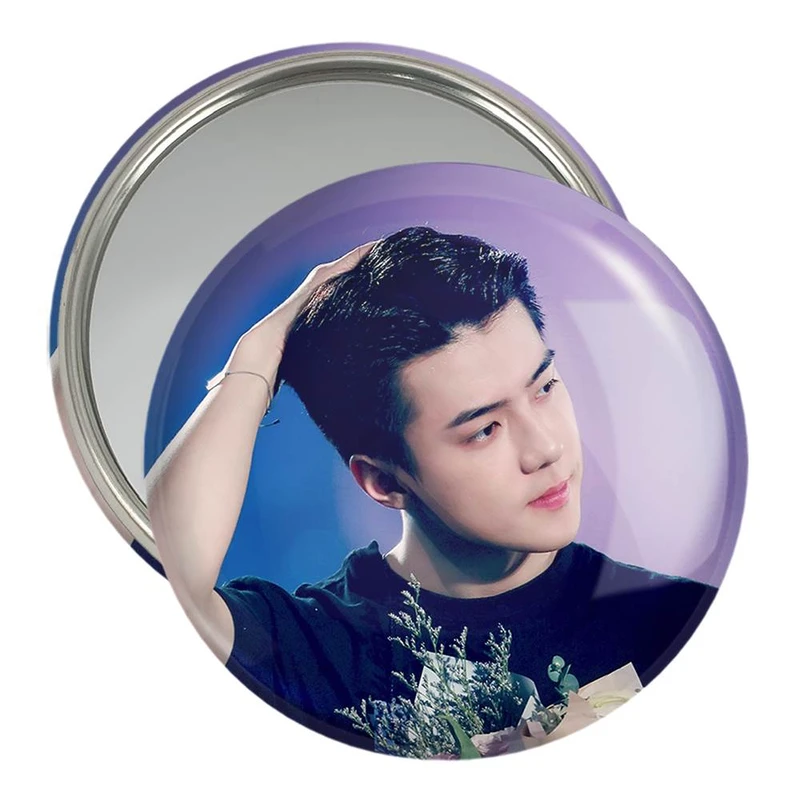 آینه جیبی خندالو مدل سهون گروه اکسو EXO  کد 13471