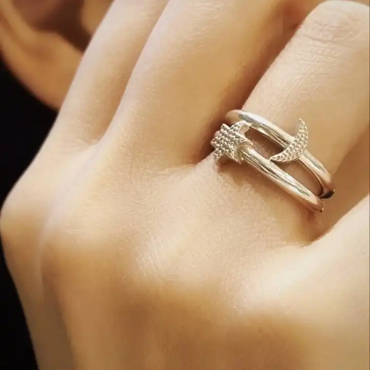 انگشتر نقره زنانه مدل ماه و ستاره بسته 2 عددی