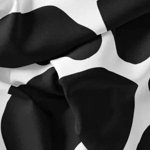 پارچه لباس مدل کرپ حریر طرح پوست گاوی کد 9099A