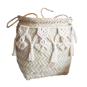 سبد حصیری مدل Bagins