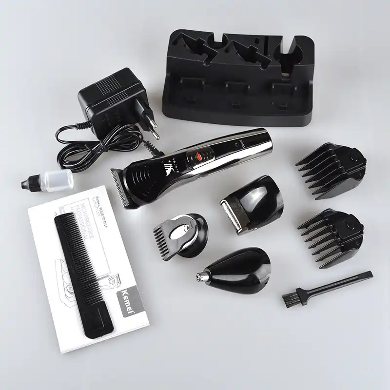 ماشین اصلاح موی بدن و صورت بیاویا مدل BAY-590