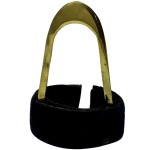 مضراب سه تار مدل MEN-ber_Kere-m