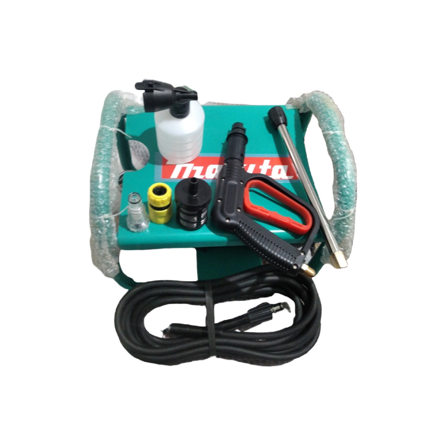 کارواش دینامی ماکیتا مدل D1011 مجموعه 6 عددی