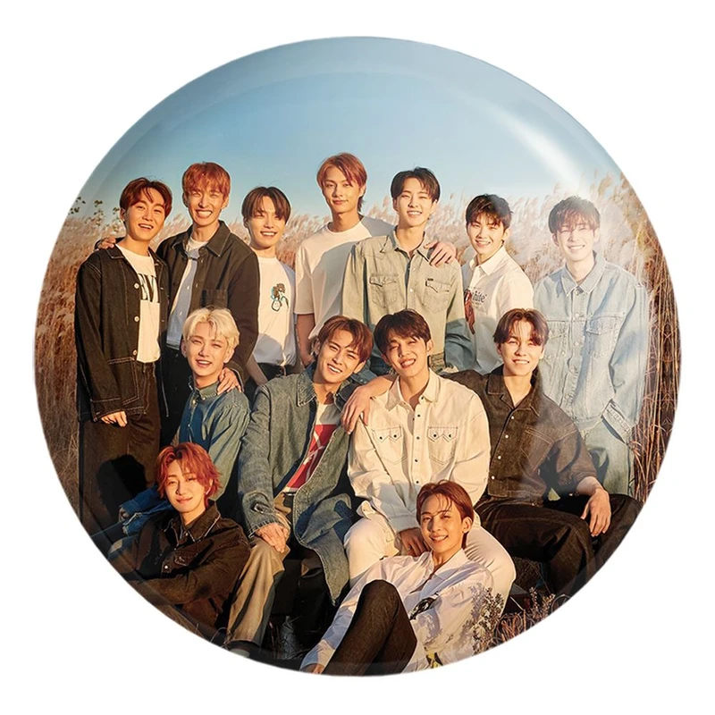 پیکسل خندالو طرح گروه سونتین Seventeen کد 12485 مدل بزرگ