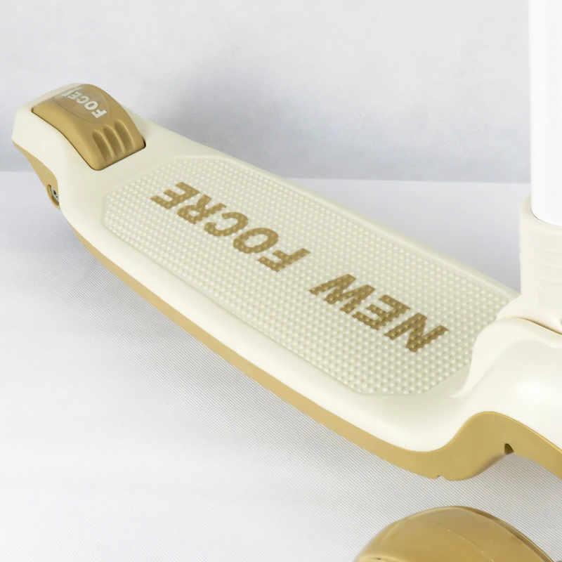 عکس شماره 14 : اسکوتر اسکوتر مدل zjg-608 کد 1896 ظرفیت وزنی 60 کیلوگرم