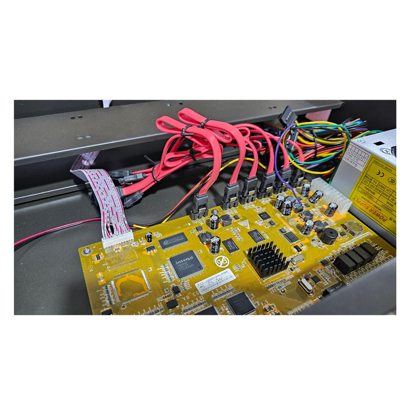 ضبط کننده ویدیویی آنالوگ شارک مدل 9224-24ch