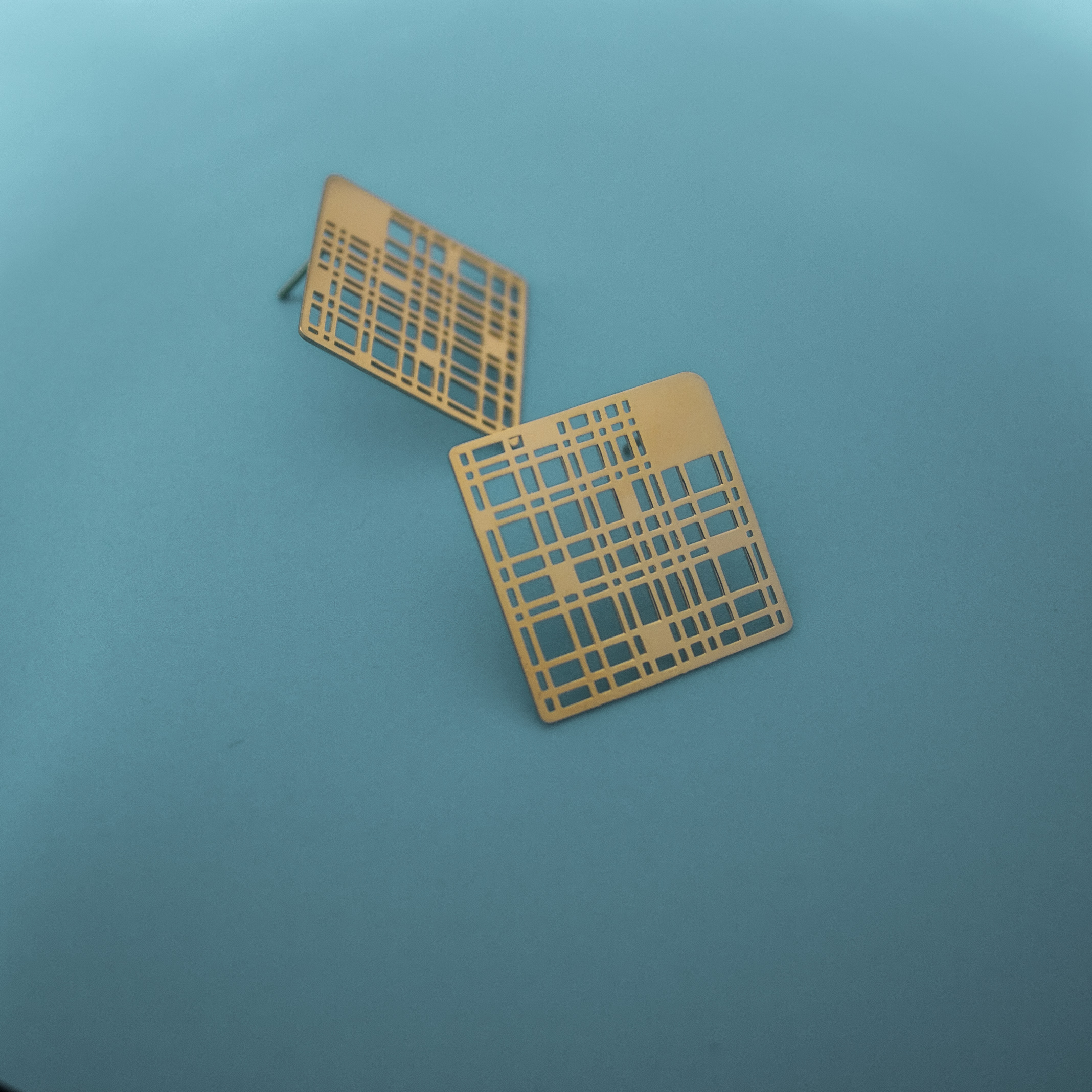 گوشواره طلا ۱۸ عیار زنانه دُرج مدل DE60