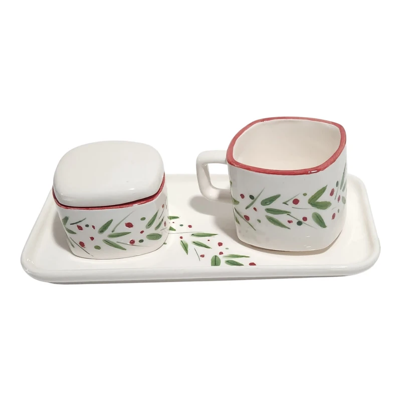 ست فنجان و قندان سرامیکی طرح تمشک به همراه زیر لیوانی