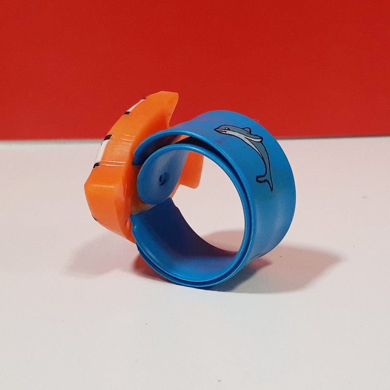 ساعت مچی عقربه ای بچگانه مدل m07496 ساعت مچی عقربه ای بچگانه مدل m07496