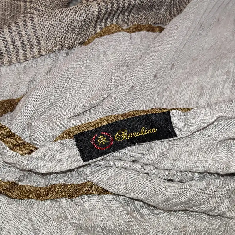 شال زنانه مدل پلیسه پاییزی کد  03120