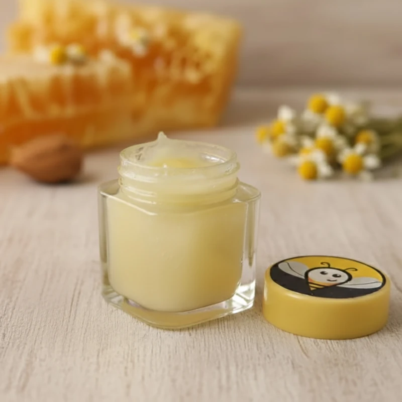 عکس شماره 2 : ژله رویال شهد آفاق-۱۰ گرم