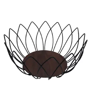 سبد میوه کلاسیک مدل LALE کد SHR 833