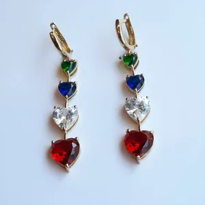 گوشواره طلا 18 عیار زنانه آمانژ مدل D11832