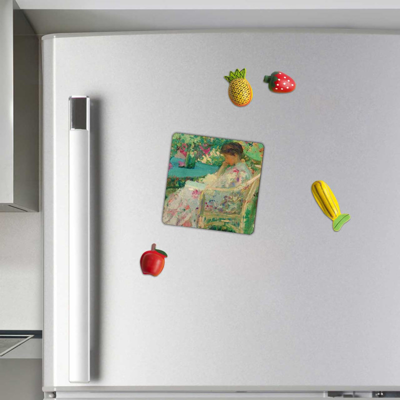 مگنت طرح نقاشی بانوی کتابخوان کدwmg1404