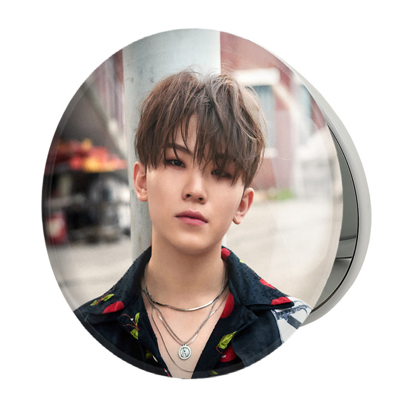 آینه جیبی خندالو طرح ووزی گروه سونتین Seventeen مدل تاشو کد 21507 