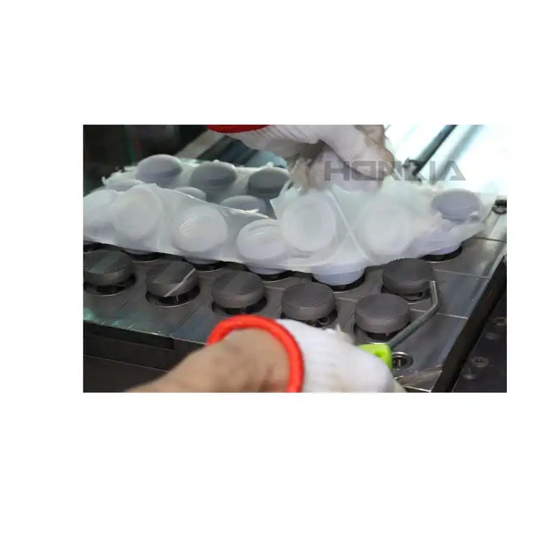 سیلیکون قالب گیری لکسوو مدل MOLD+ حجم 120 میلی لیتر به همراه هاردنر