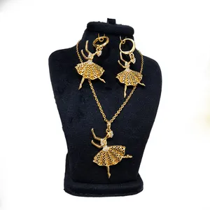 نیم ست زنانه مدل H-17-1 طرح بالرین