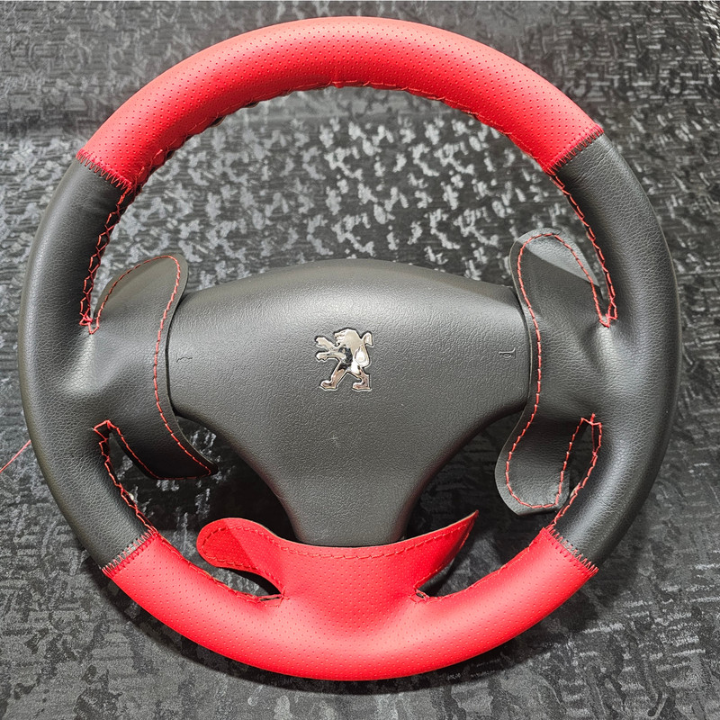 روکش فرمان مدل بازودار طرح Rcz مناسب برای پژو ۲۰۶