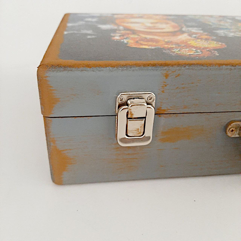 جعبه رنگ طرح فریدا کد WCB03