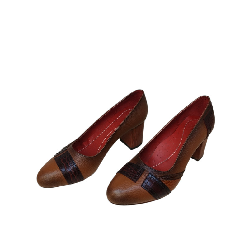 کفش زنانه مدل MNFI 384 چرم طبیعی رنگ قهوه ای