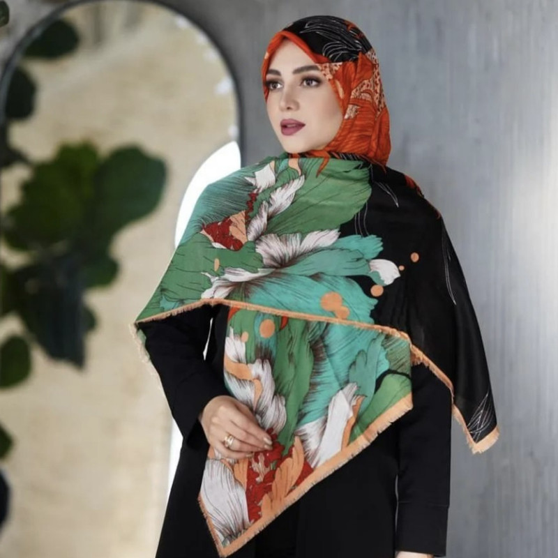روسری زنانه مدل نخ پنبه وارداتی دور ریش کد 02