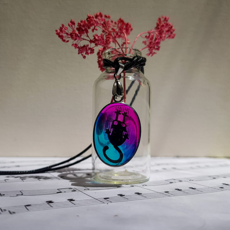 گردنبند دخترانه مدل رزینی طرح گربه گردنبند دخترانه مدل رزینی طرح گربه